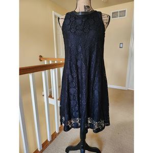 EUC Taylor Cocktail Dress, Black Size 6